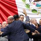 Políticos de vecindario.