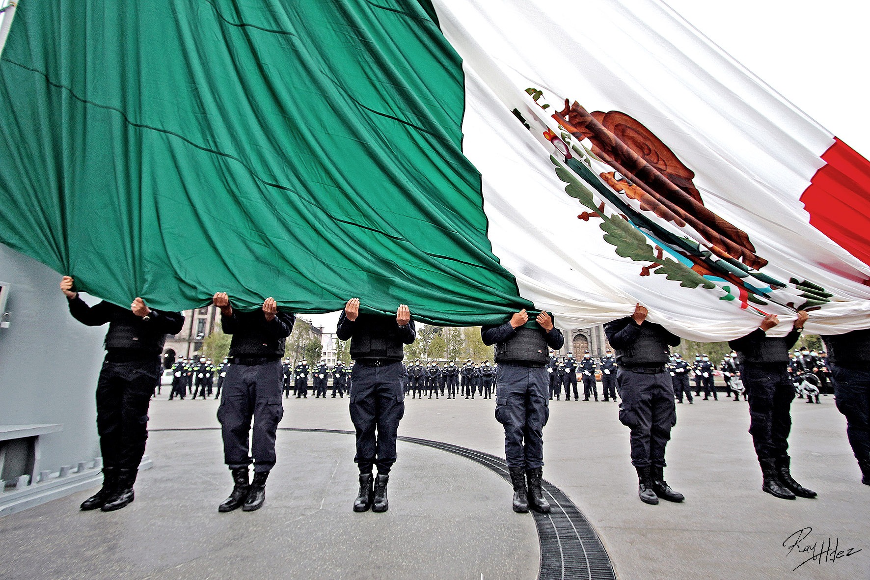 Izamiento de bandera